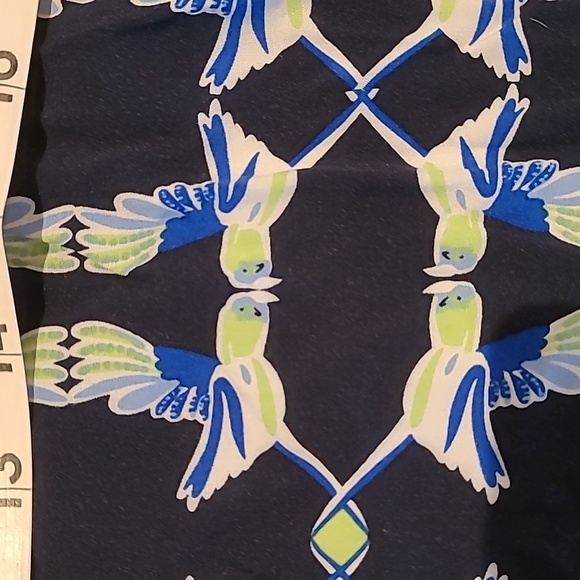 CROWN & IVY Tropical Parrot Blouse Medium - Picture 7 of 11